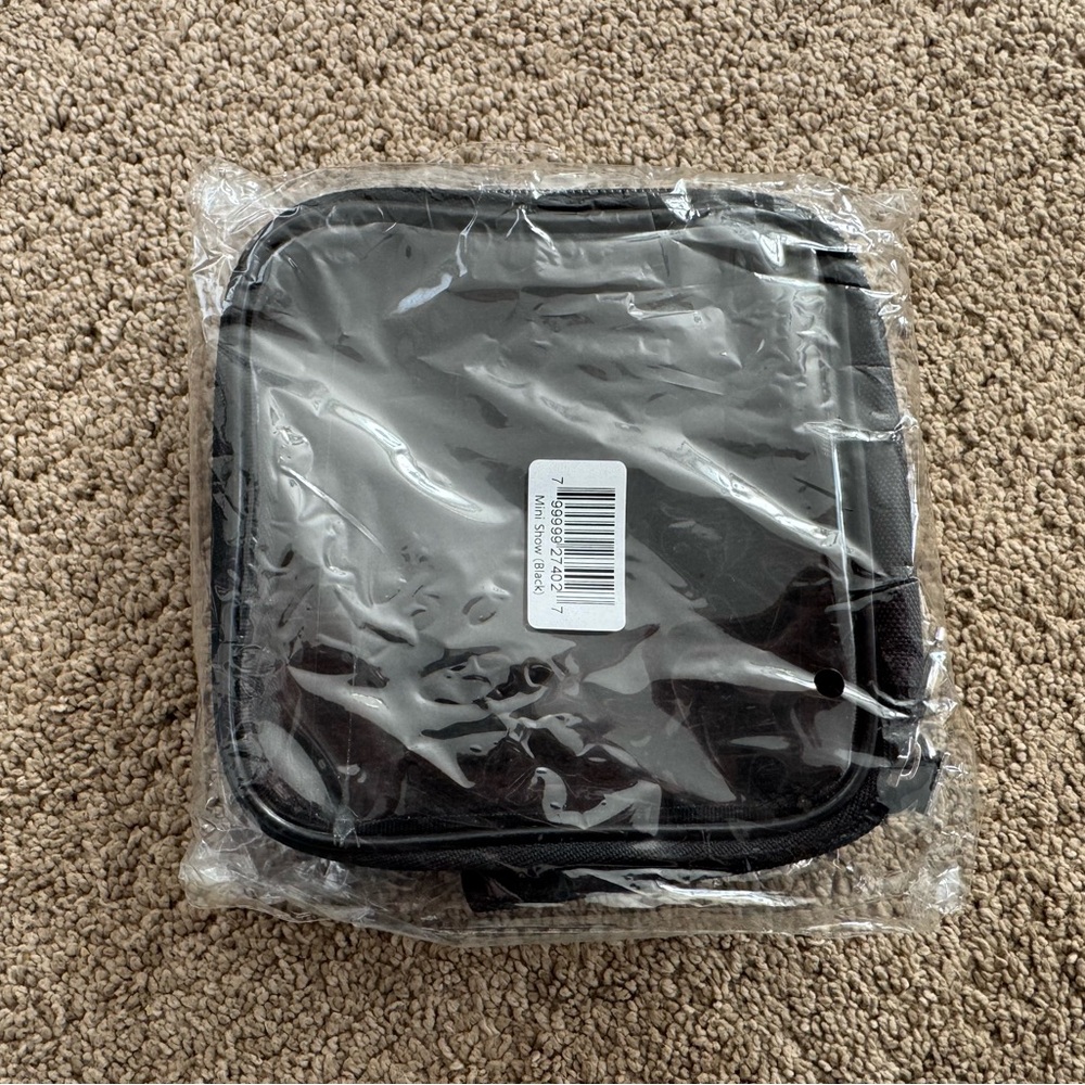 NWT GoPinPro Mini Show ProFolio-Black - Picture 2 of 2